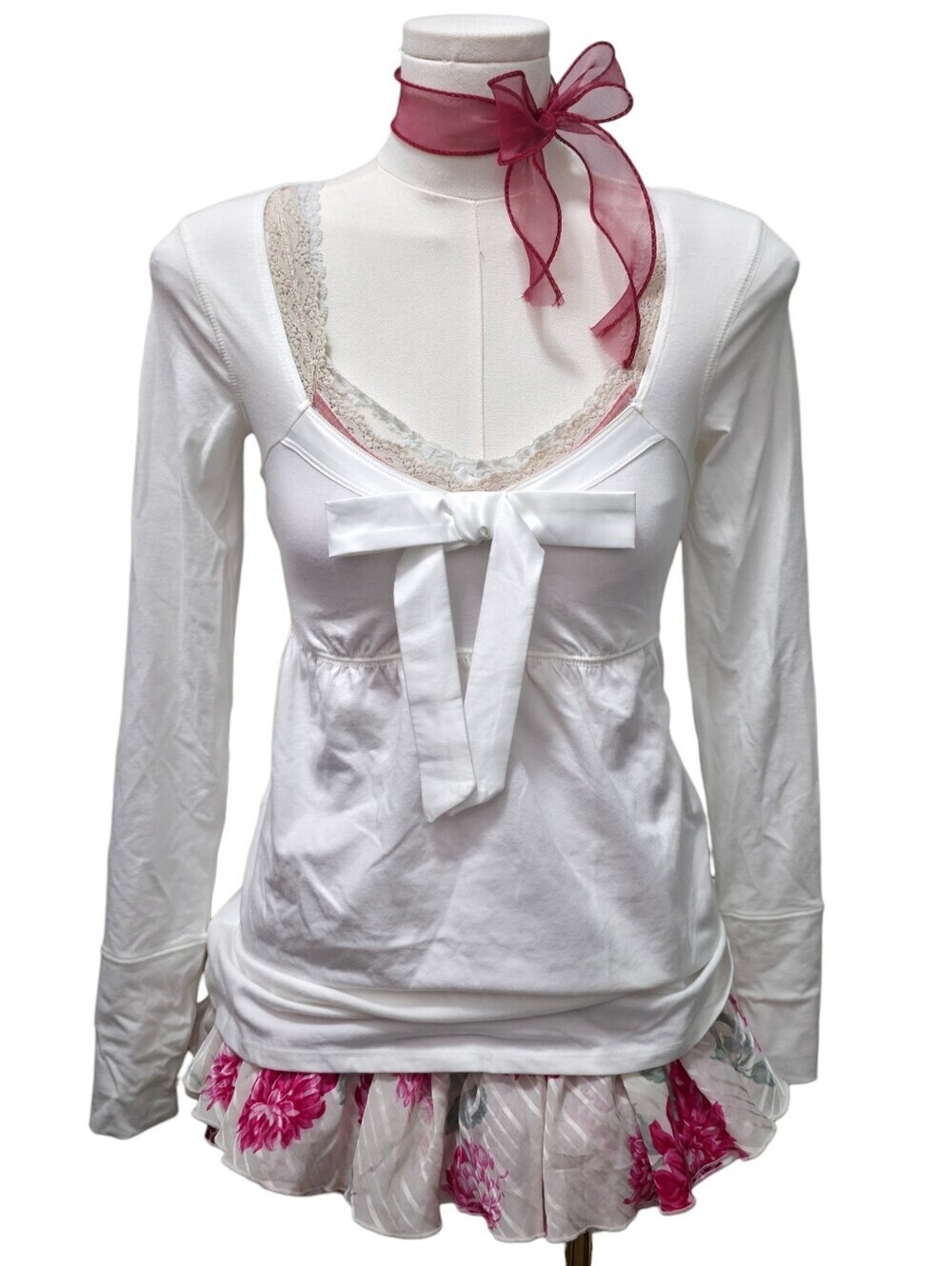 Hollister limited edition vaulted collection white babydoll long sleeve top with